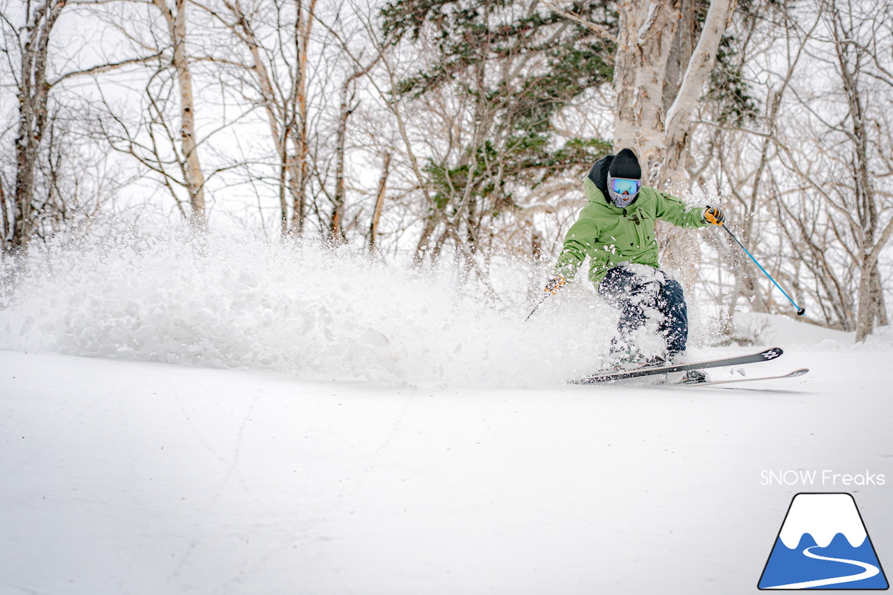 サッポロテイネ｜今シーズンは春セッション！プロスキーヤー・谷藤昌司さんと滑る１日。まさかのパウダー？！